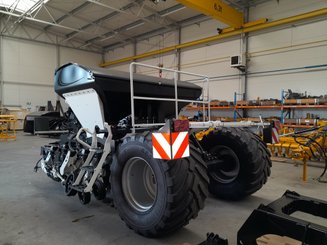 No-till seed drill Agrisem mBOSS Rétractable