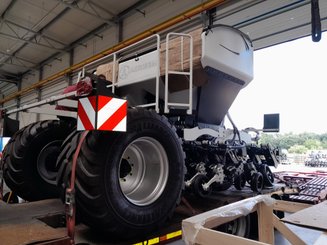 No-till seed drill Agrisem mBOSS Rétractable