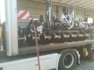 No-till seed drill Agrisem mBOSS Fixe