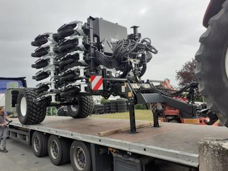 No-till seed drill Agrisem BOSS Repliable