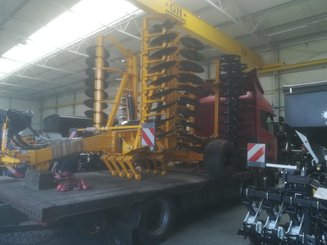 Disc stubble cultivator Agrisem Disc-O-Mulch Série R traîné Repliable