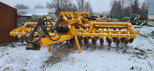 Stubble cultivator Agrisem Maximulch Série 6 traîné Repliable