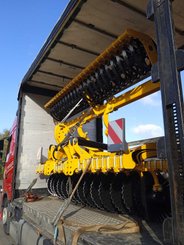 Disc stubble cultivator Agrisem Disc-O-Mulch Gold porté Fixe