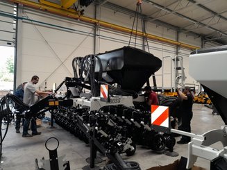 No-till seed drill Agrisem mBOSS Fixe