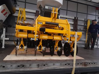Miscellaneous farm Agrisem Vibrosem porté Fixe