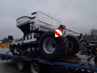 No-till seed drill Agrisem mBOSS Rétractable