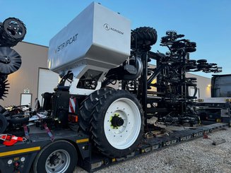 No-till seed drill Agrisem Strip-Cat II traîné Repliable