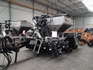 No-till seed drill Agrisem mBOSS Rétractable