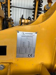 Disc stubble cultivator Agrisem Disc-O-Mulch Série R traîné Repliable