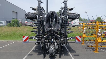 No-till seed drill Agrisem BOSS Repliable