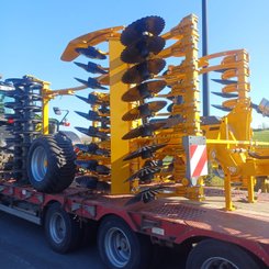 Disc stubble cultivator Agrisem Disc-O-Mulch Gold traîné Repliable