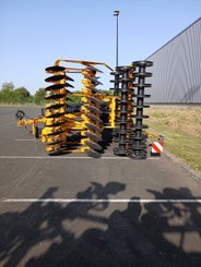 Disc stubble cultivator Agrisem Disc-O-Mulch Gold porté Repliable