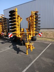 Disc stubble cultivator Agrisem Disc-O-Mulch Série R traîné Repliable