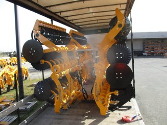 Disc stubble cultivator Agrisem Disc-O-Vigne