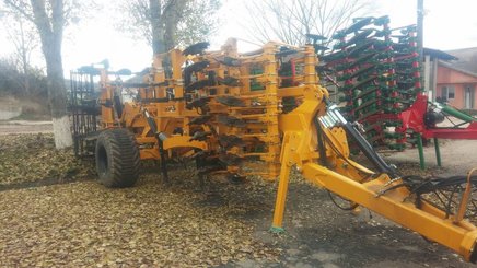 Stubble cultivator Agrisem Maximulch Série 6 traîné Repliable
