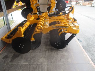 Disc stubble cultivator Agrisem Disc-O-Vigne