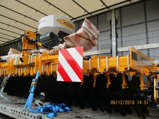 Disc stubble cultivator Agrisem Disc-O-Mulch Gold porté Repliable