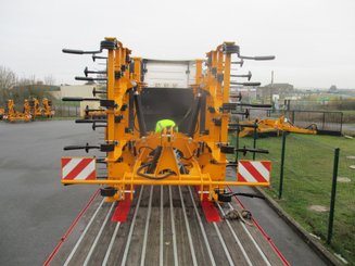 Tined stubble cultivator Agrisem Vibromulch porté Repliable