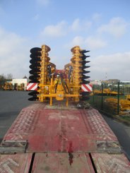Disc stubble cultivator Agrisem Disc-O-Mulch Gold traîné Repliable
