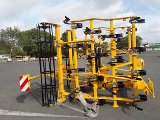 Tined stubble cultivator Agrisem Vibromulch porté Repliable