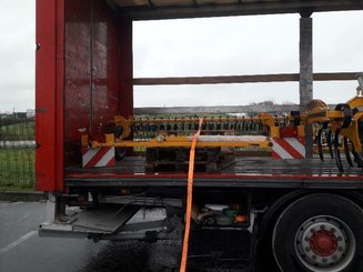 Tined stubble cultivator Agrisem Vibromulch porté Repliable