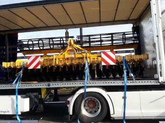 Disc stubble cultivator Agrisem Disc-O-Mulch Gold porté Repliable