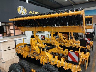 Disc stubble cultivator Agrisem Disc-O-Mulch Gold porté Fixe