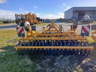 Disc stubble cultivator Agrisem Disc-O-Mulch Série R porté Fixe