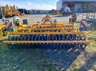 Disc stubble cultivator Agrisem Disc-O-Mulch Série R porté Fixe