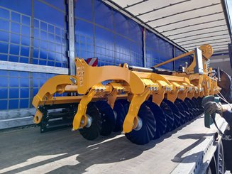 Disc stubble cultivator Agrisem Speedmulch Compact Repliable