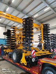 Disc stubble cultivator Agrisem Disc-O-Mulch Gold traîné Repliable