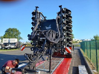 No-till seed drill Agrisem BOSS Repliable