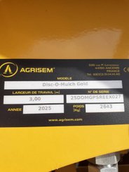 Disc stubble cultivator Agrisem Disc-O-Mulch Gold porté Fixe