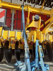 Disc stubble cultivator Agrisem Disc-O-Mulch Gold porté Fixe