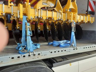 Disc stubble cultivator Agrisem Disc-O-Mulch Gold porté Fixe