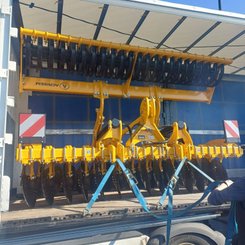 Disc stubble cultivator Agrisem Disc-O-Mulch Gold porté Fixe