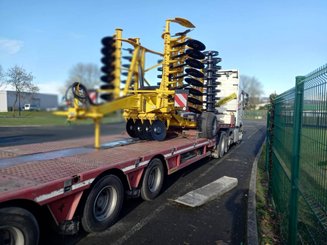 Disc stubble cultivator Agrisem Disc-O-Mulch Série R traîné Repliable